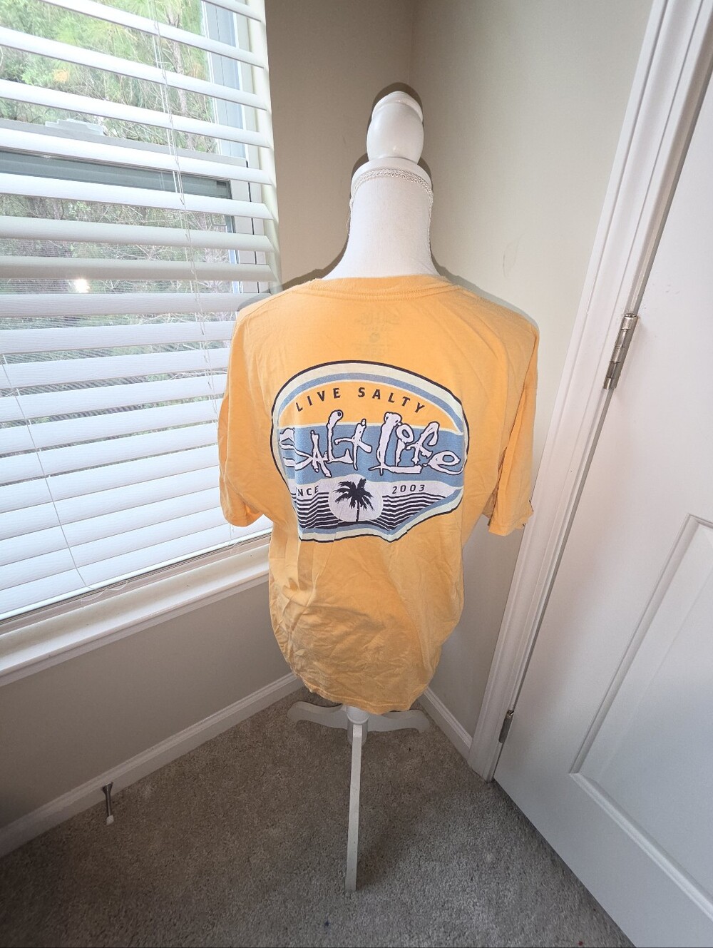 Men's Orange SALT LIFE Graphic Tee - Casual Beach Shirt